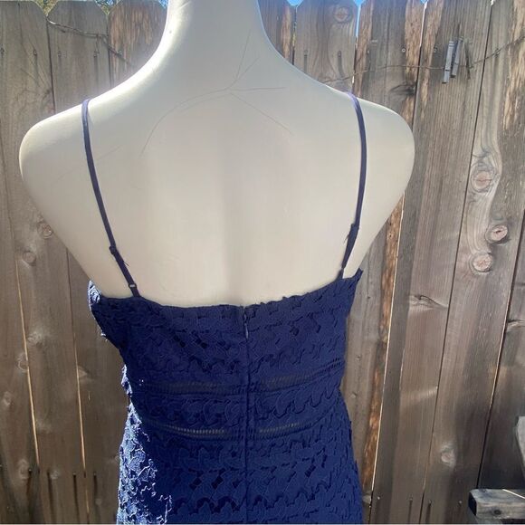 Aqua Blue Scalloped Lace V-Neck Sheath Dress size large - Picture 6 of 10